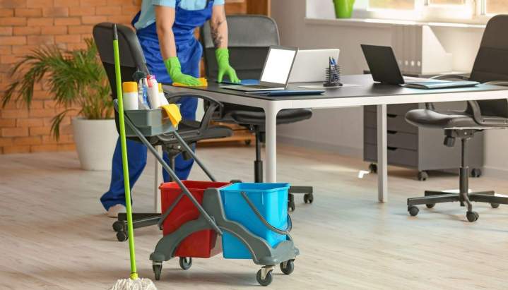 Des interventions régulières pour le nettoyage de bureaux